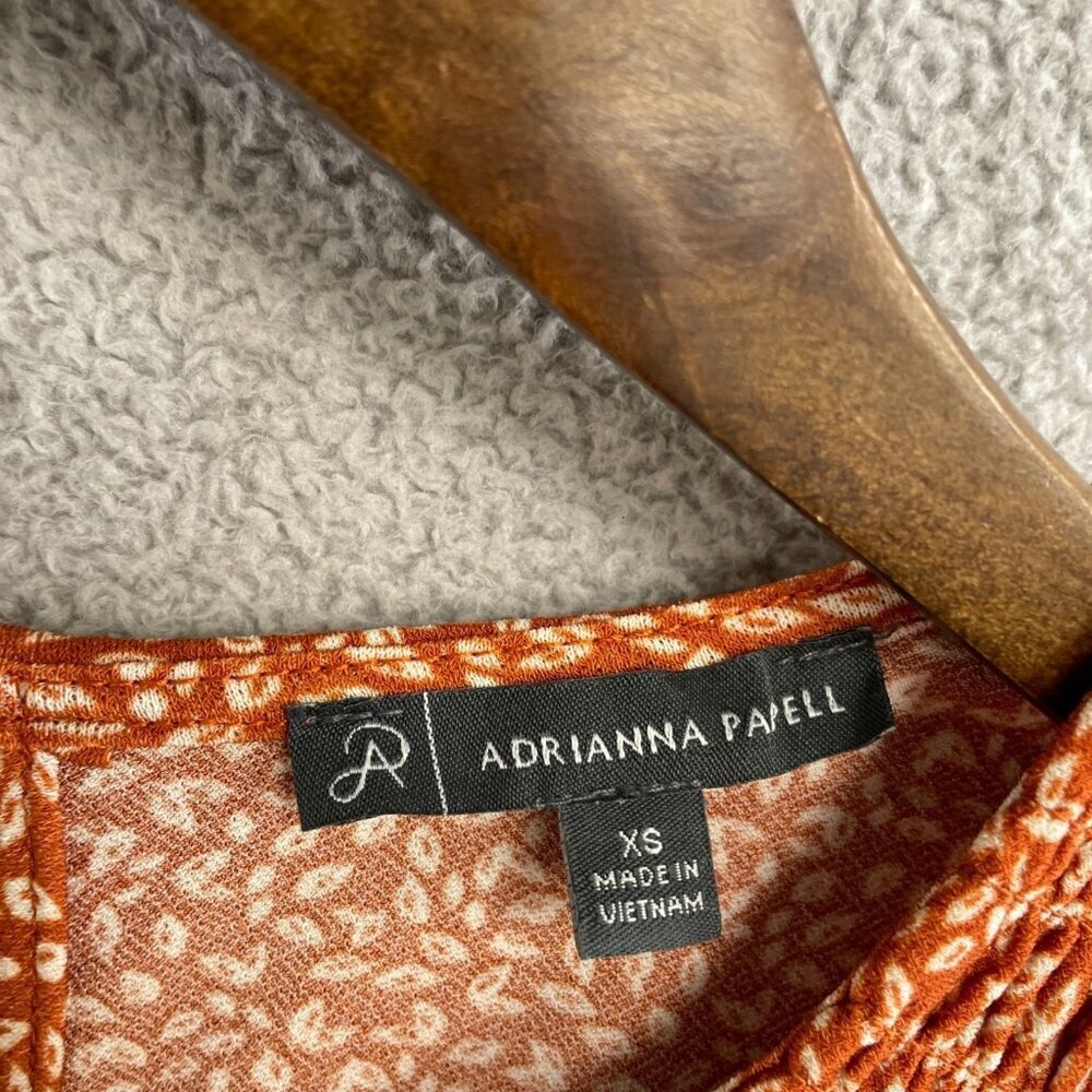 NWOT Adrianna Papell Women's XS Rust Floral Print Blouse With Smocked Neck J1002 - Picture 9 of 14